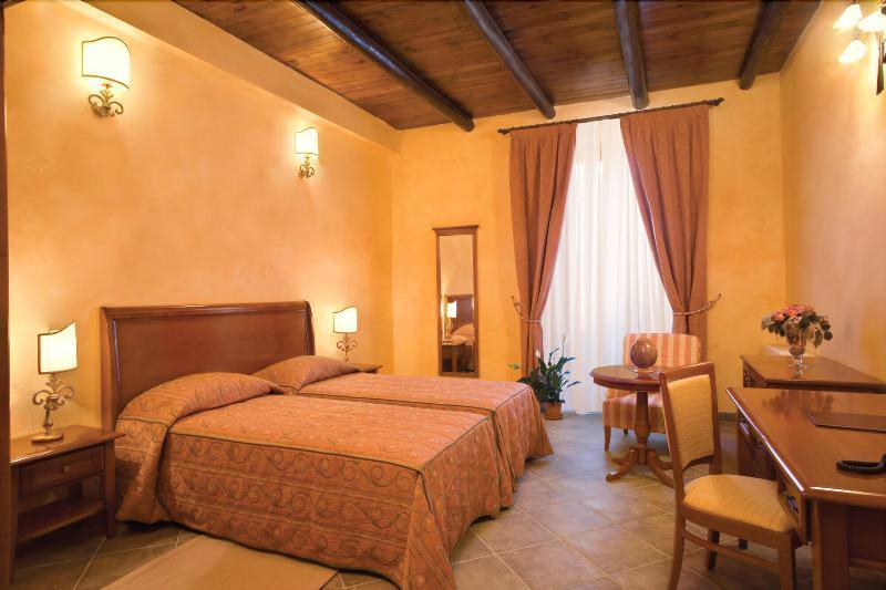 Hotel Palazzo Marzano Бриатико Экстерьер фото