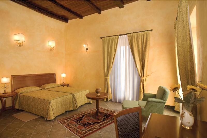 Hotel Palazzo Marzano Бриатико Экстерьер фото