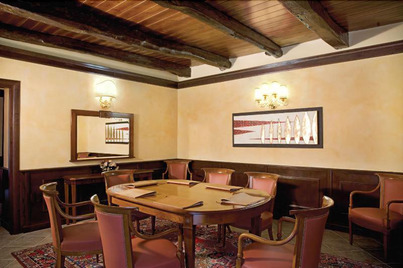 Hotel Palazzo Marzano Бриатико Экстерьер фото