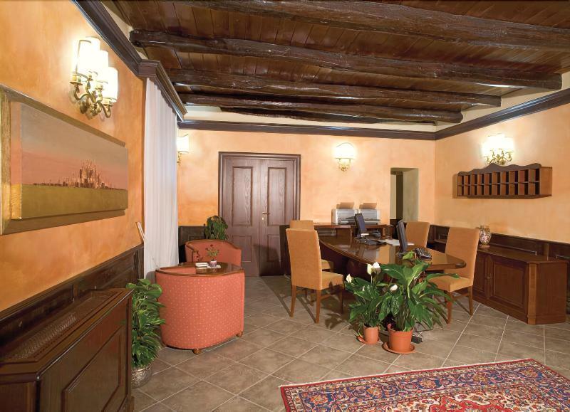 Hotel Palazzo Marzano Бриатико Экстерьер фото